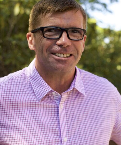 10048 Robert Curtis Headshot