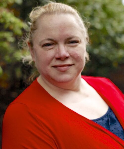 10140 Yvette Ludvik Headshot