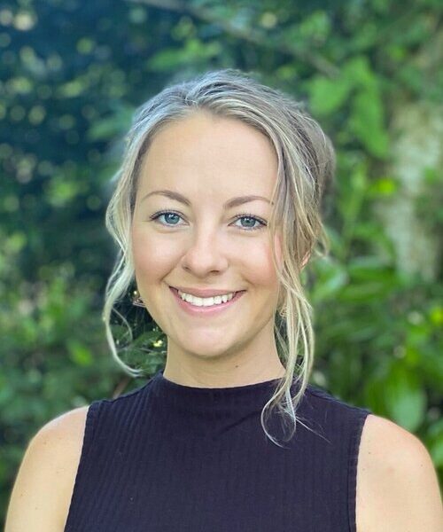 10618 Shannon Summerland Headshot