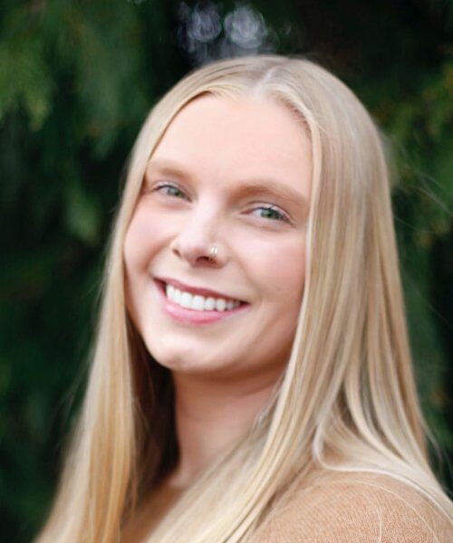 10834 Emma Throneburg Headshot