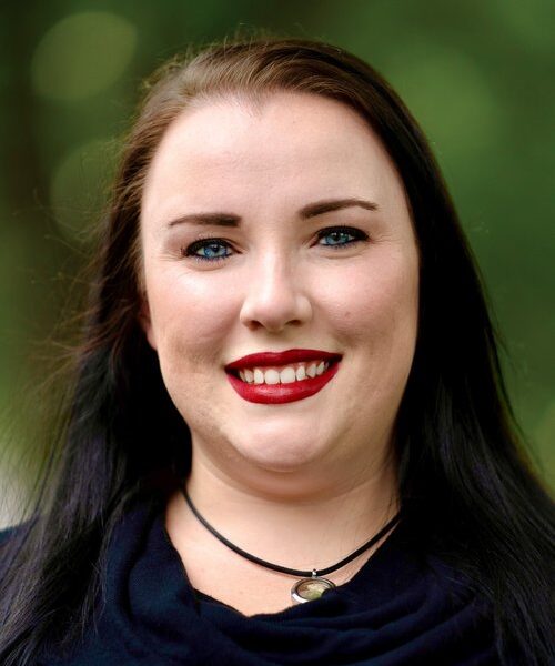 10947 Nicole Burlingame Headshot