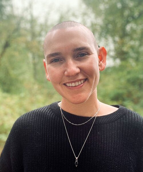 11028 Whe Whe Headshot