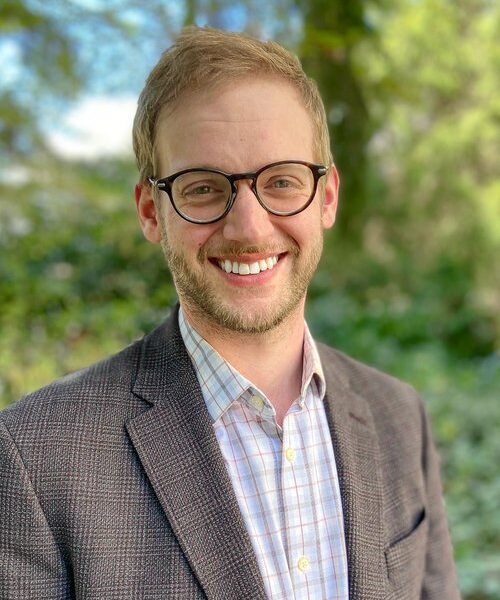 11084 Steven Tracy Headshot