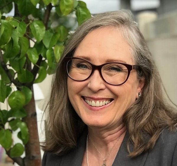 11723 Brenda Tracey Headshot