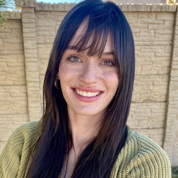 50023 Mackenzie Stahl-Whitaker Headshot