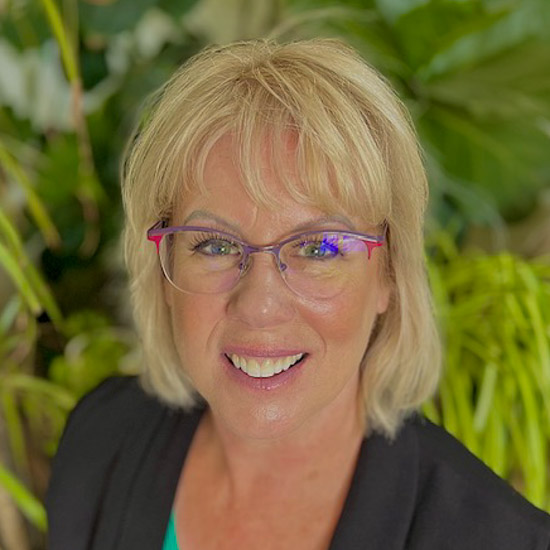 12214 Joan Ili headshot