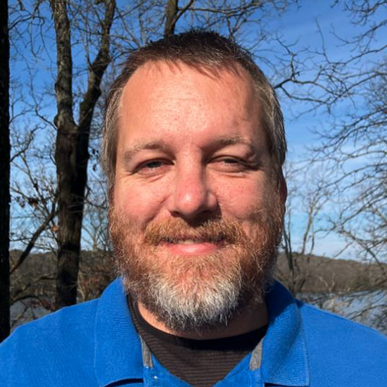 12220 Derrick Wells headshot