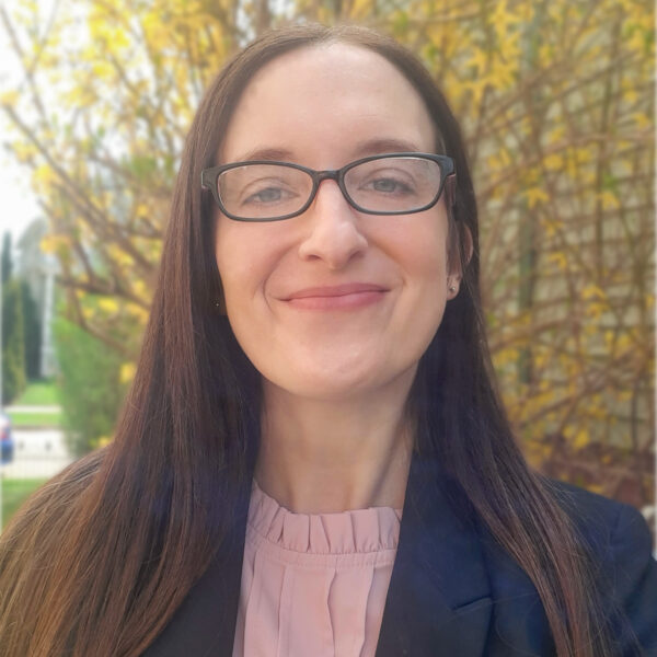 12249 Laura Bruhn Headshot