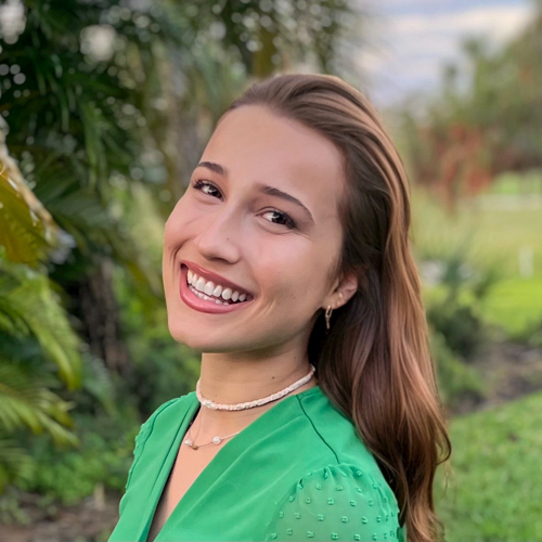 12151 Emma Leffew Headshot New Edited