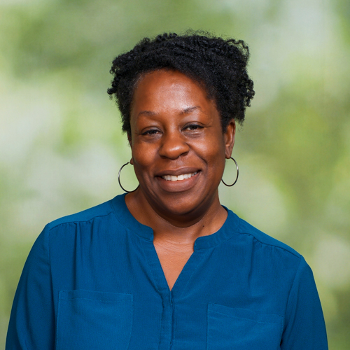 60026 Donia Davis Headshot Edited