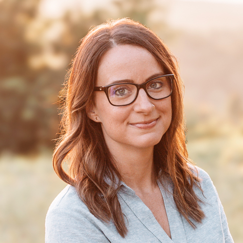 11437 Bridgett Winters Headshot