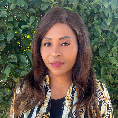 12388 Evelyn Imah Headshot Edited