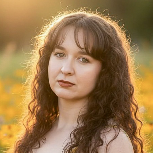 11765 Dawn McCulley-Reijerse Headshot Edited