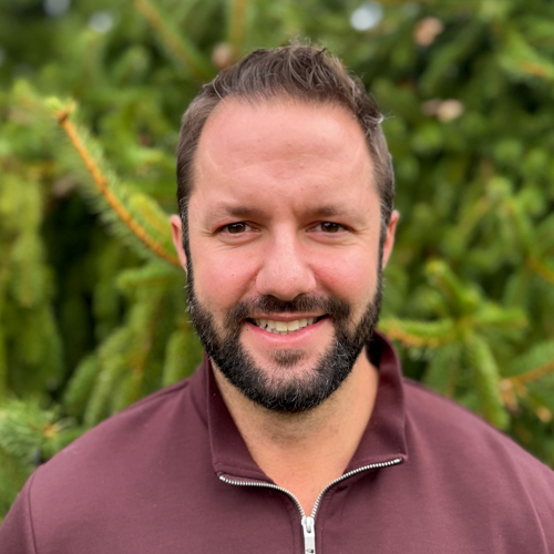 12422 Carlo Block-Magno Headshot