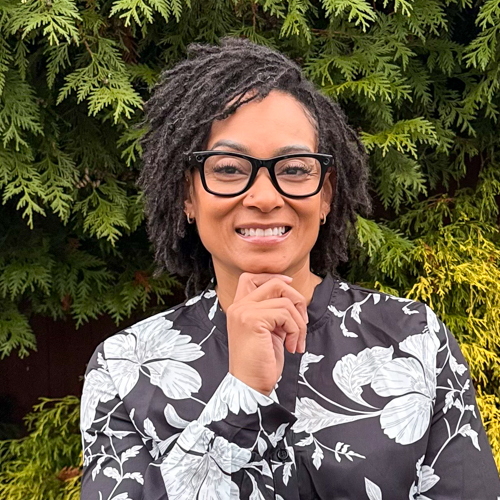 12430 Hazzauna Underwood Headshot Edited