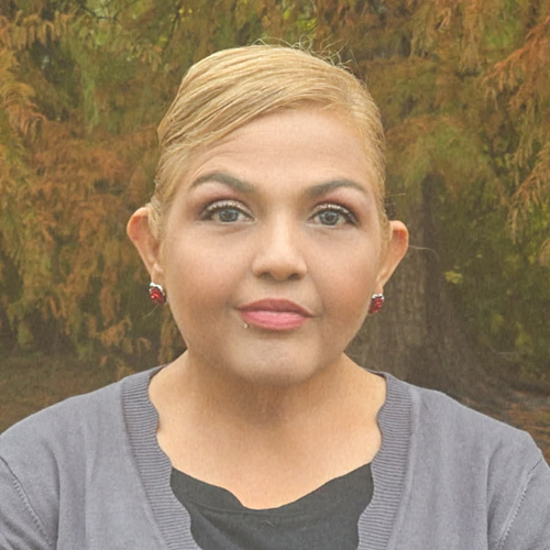 30514 Cyndi Mendez-Loredo Headshot Edited