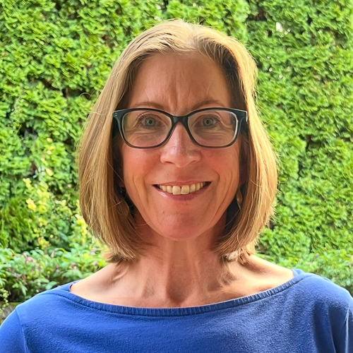 30525 Amy Mild Headshot Edited