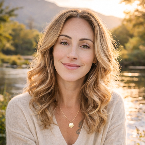 10990 Amy Mcmanus Headshot Edited