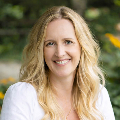 12493 Julie Easley Headshot Edited