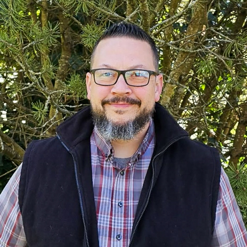 12511 Earl Strausbaugh Headshot Edited