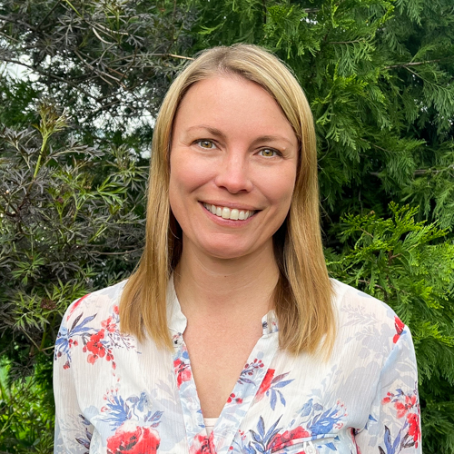 30574 Sara Artemisia Headshot