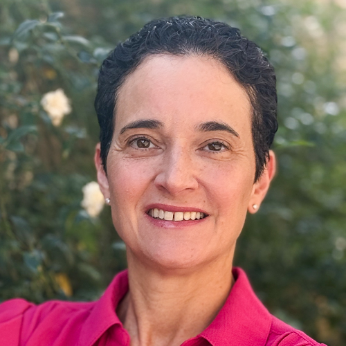 40117 Danielle Barbaro Headshot Edited