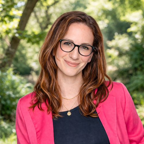 70058 Ashley Slisz Headshot Edited