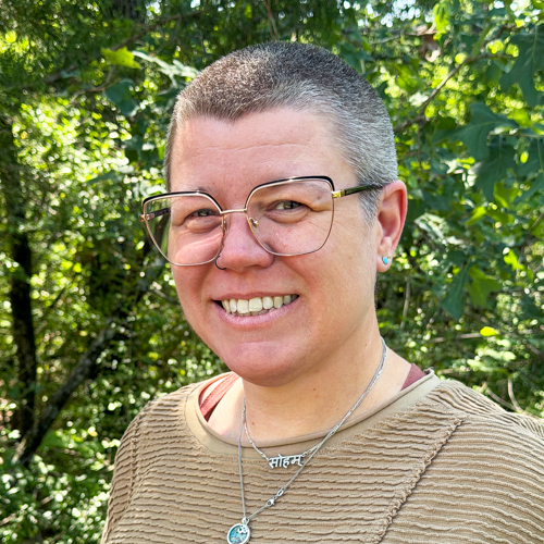 70066 Besty Williamson Headshot Edited