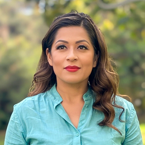 40121 Jeanette Borquez Headshot Edited