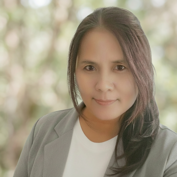 30608 Vida Yap Headshot