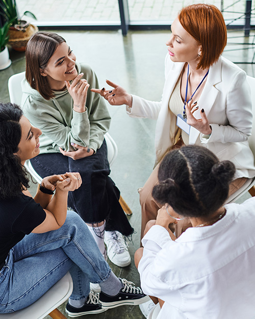 What Types of Therapy Groups Are Available