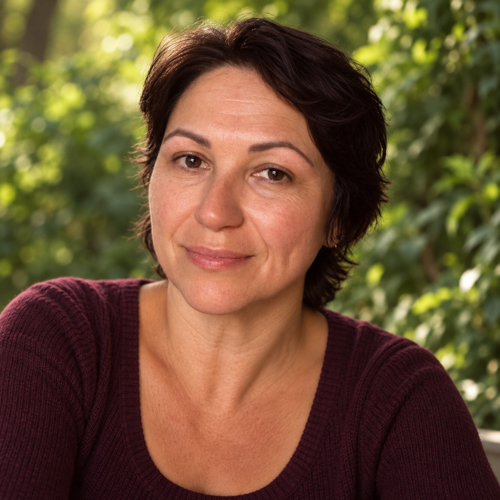 11476 Kimberly Noel Headshot updated